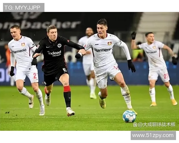 德甲主帅战术调整,球队逐渐迎来好时机 德甲主帅战术调整,球队逐渐迎来好时机