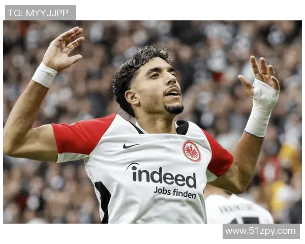 法兰克福客场保持不败,德甲积分榜上升至第三位置 法兰克福客场保持不败,德甲积分榜上升至第三位置