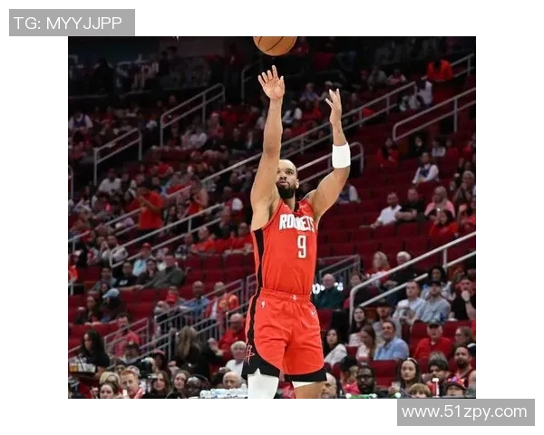 爵士队继续不败纪录：战胜活塞，展现强大实力