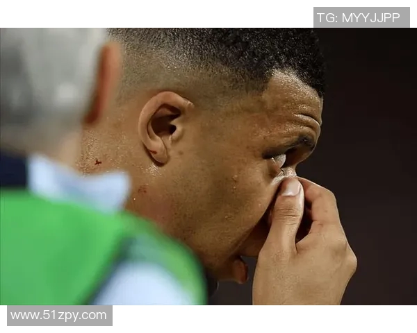 姆巴佩与西班牙球员交换球衣引发球迷狂热讨论