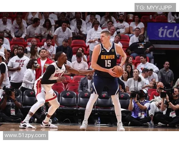 热火惨败篮网，遭受三连败，球队危机愈演愈烈